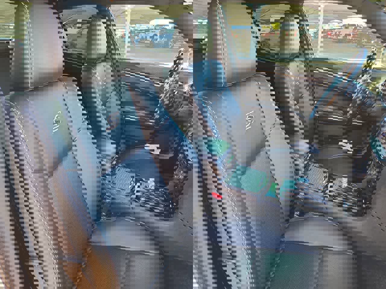 Used 2022 Chrysler 300 S w/ Comfort Group image 18