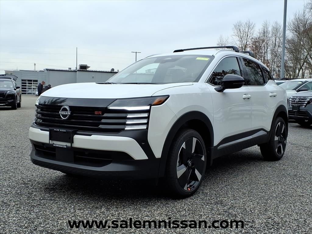 New 2026 Nissan Kicks SR w/ Cold Weather Package AWD/4WD image 3