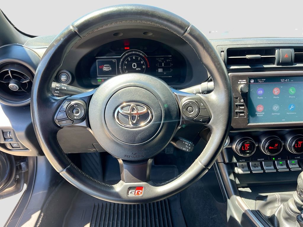 Used 2022 Toyota GR86 RWD image 11