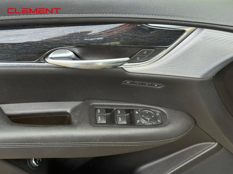 Used 2022 Cadillac XT5 Premium Luxury image 18