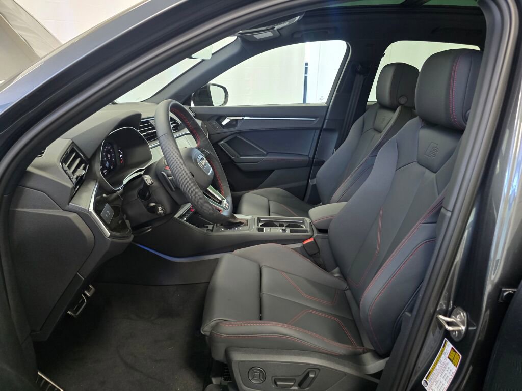 New 2025 Audi Q3 2.0T Premium Plus image 13