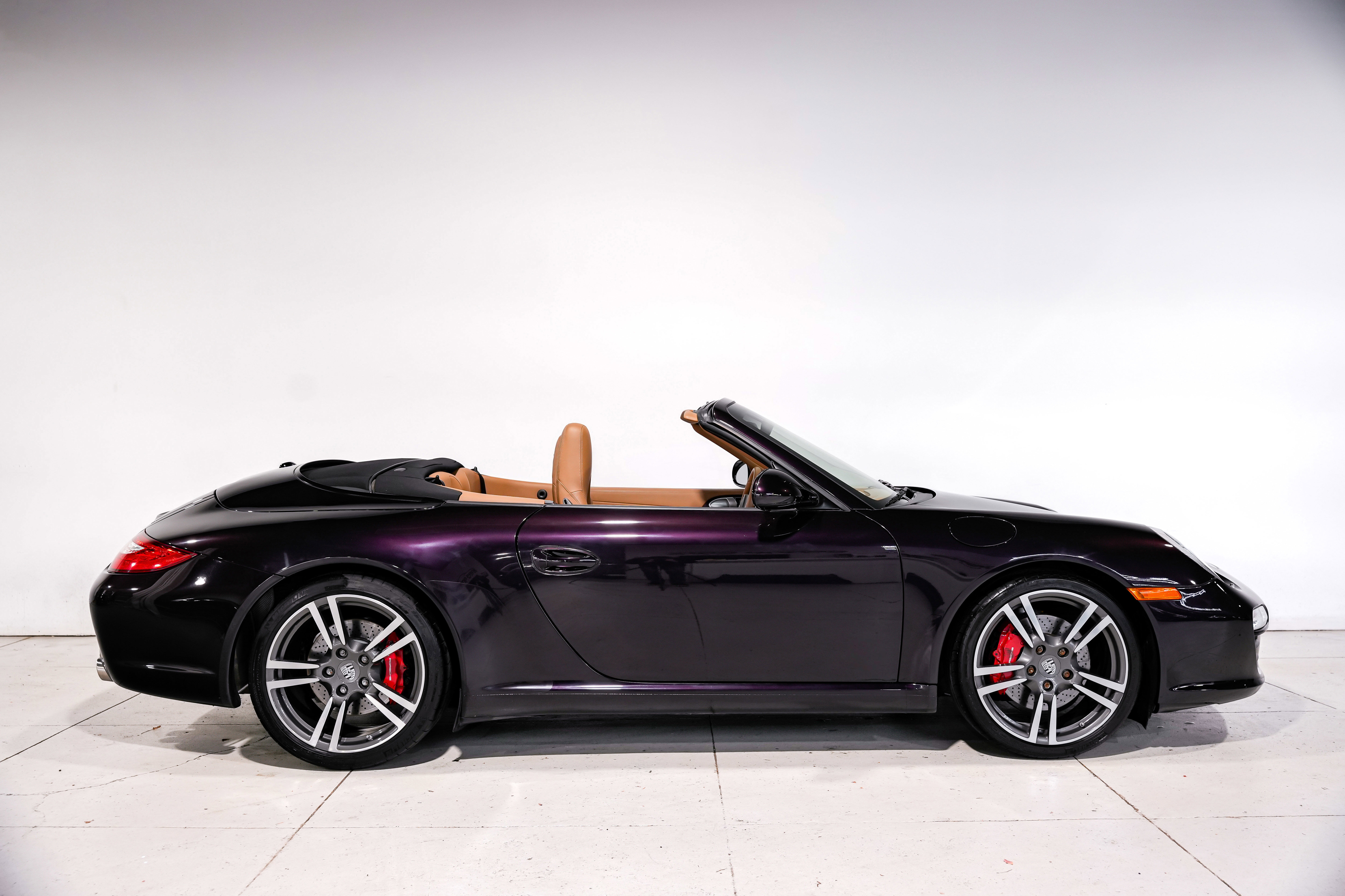 Used 2012 Porsche 911 Carrera S image 2