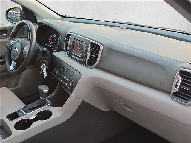 Used 2017 Kia Sportage LX w/ LX Popular Package image 22