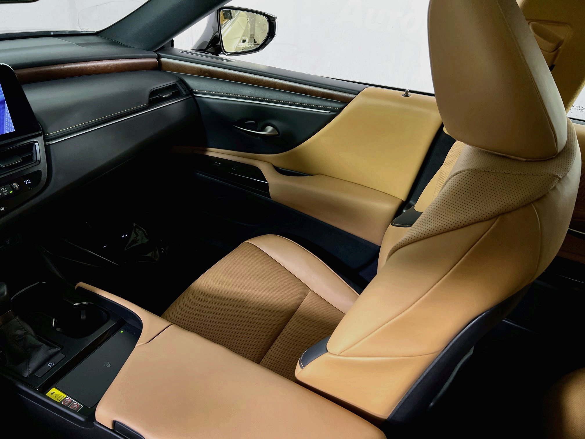 Used 2024 Lexus ES 350 w/ Premium Package FWD image 23