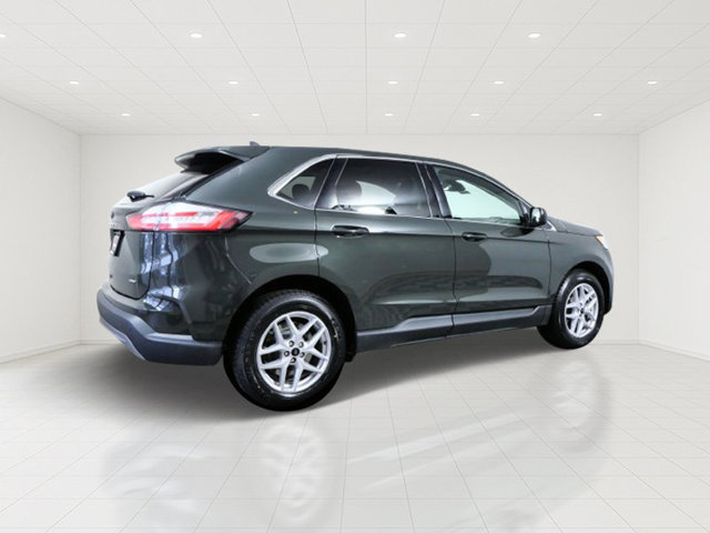 Certified 2024 Ford Edge SEL w/ Convenience Package AWD/4WD image 7
