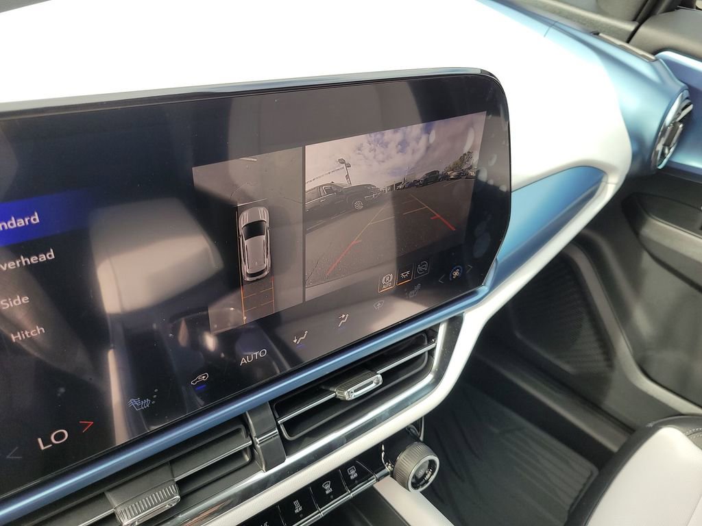 New 2026 Chevrolet Equinox EV LT image 15