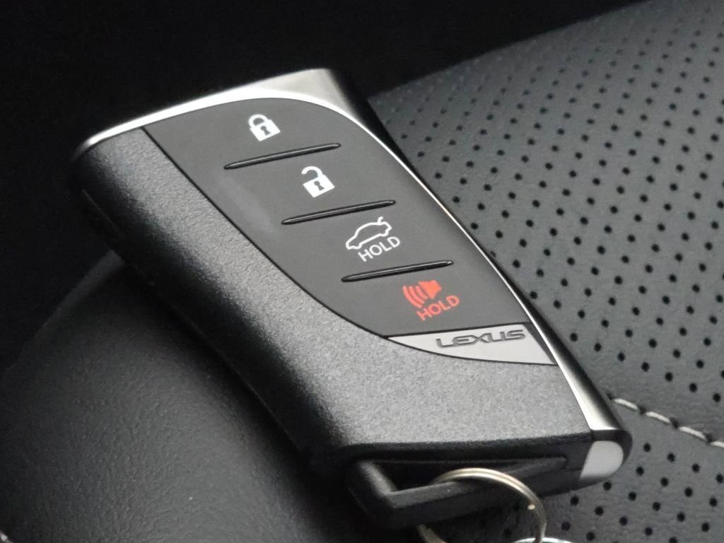 New 2025 Lexus ES 350 Luxury image 30