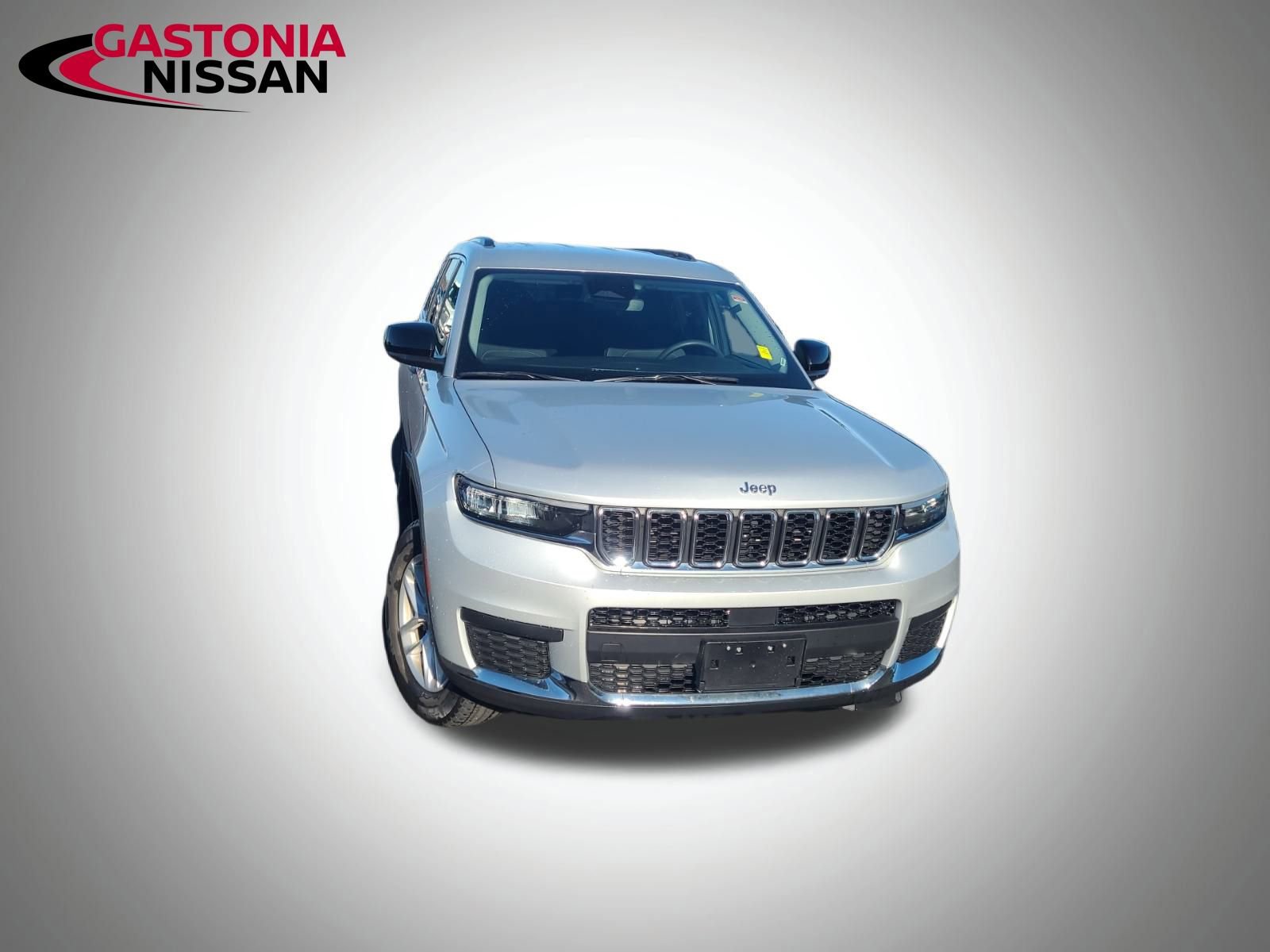 Used 2023 Jeep Grand Cherokee L Laredo image 17