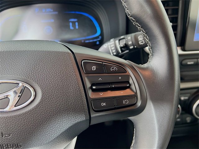 Used 2024 Hyundai Venue SEL image 31