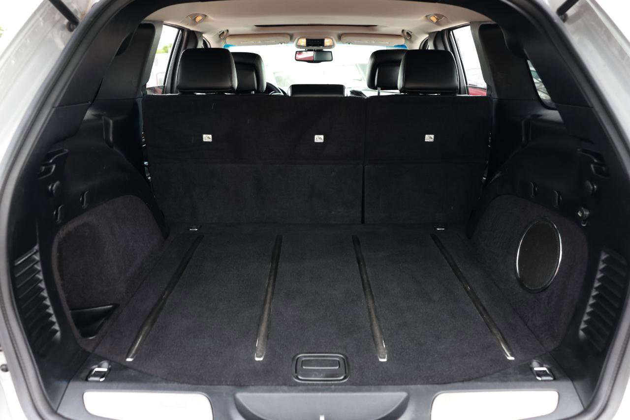 Used 2013 Jeep Grand Cherokee Limited image 24