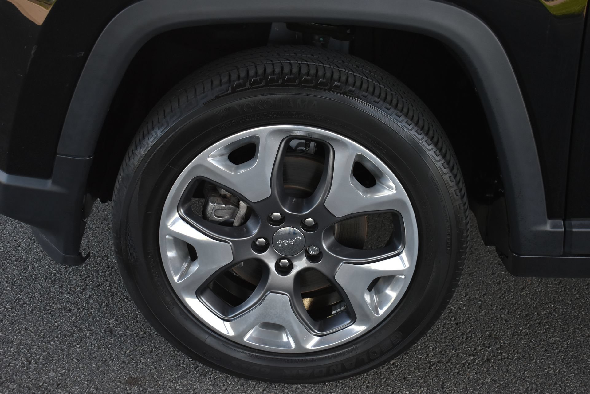 Used 2021 Jeep Compass Limited AWD/4WD image 11