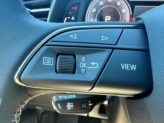 Used 2024 Audi Q8 Premium w/ Black Optic Package image 34