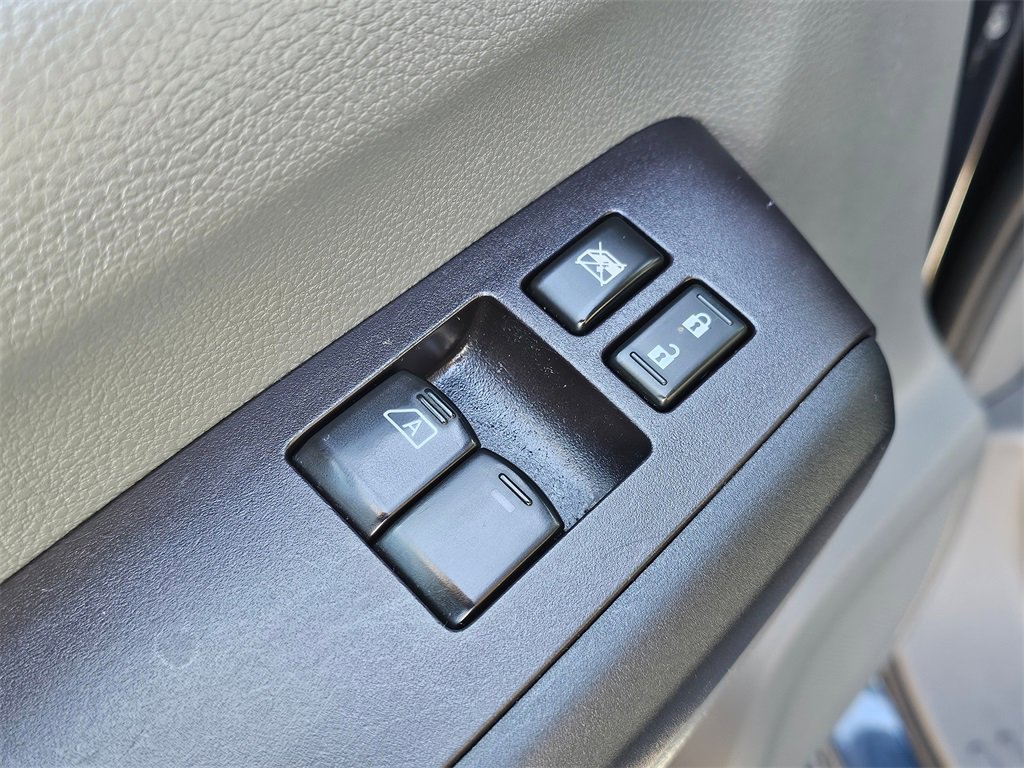 Used 2014 Nissan NV 1500 S w/ Power Basic Package image 18
