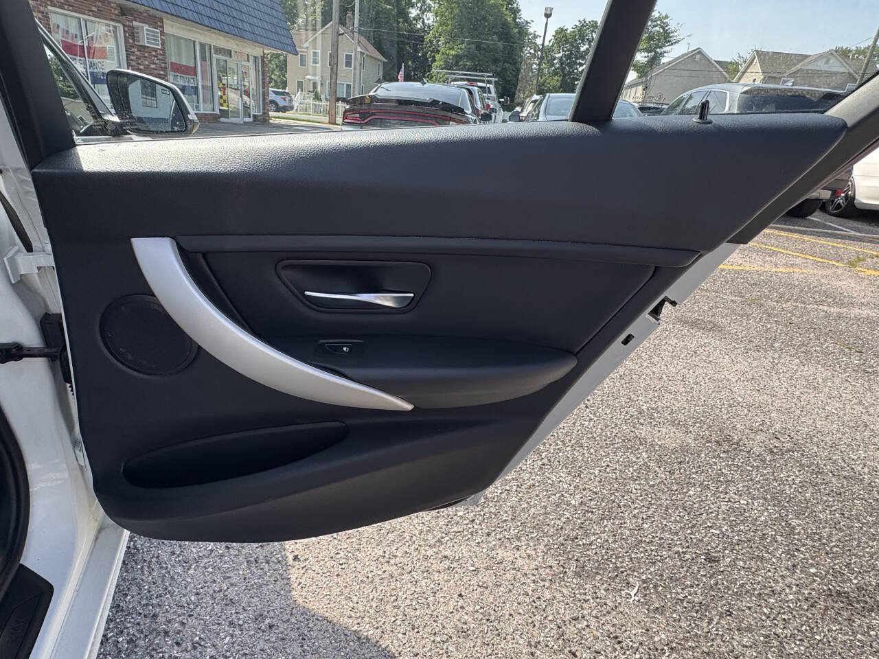 Used 2014 BMW 320i xDrive Sedan AWD/4WD image 53