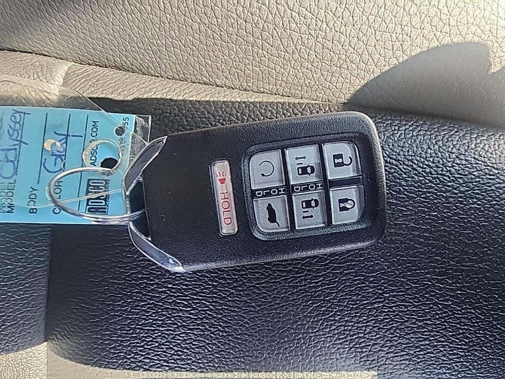 Used 2023 Honda Odyssey Touring image 32