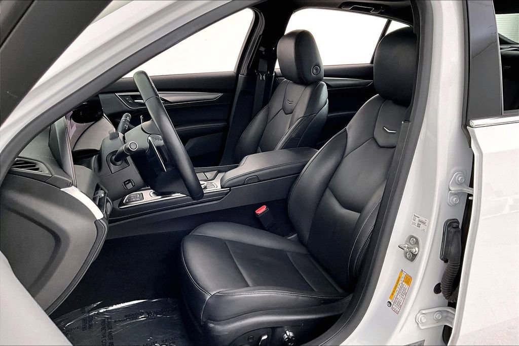 Used 2025 Cadillac CT5 Premium Luxury image 31