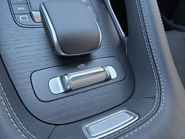 New 2026 Mercedes-Benz GLS 450 4MATIC image 16