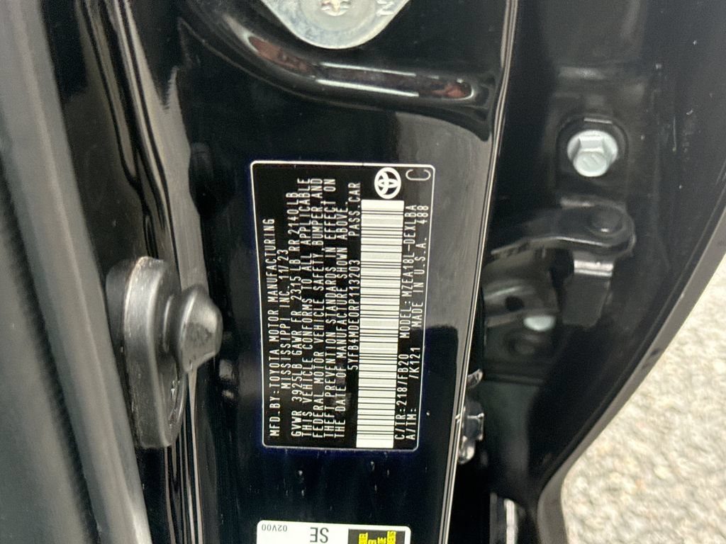Used 2024 Toyota Corolla LE FWD image 25