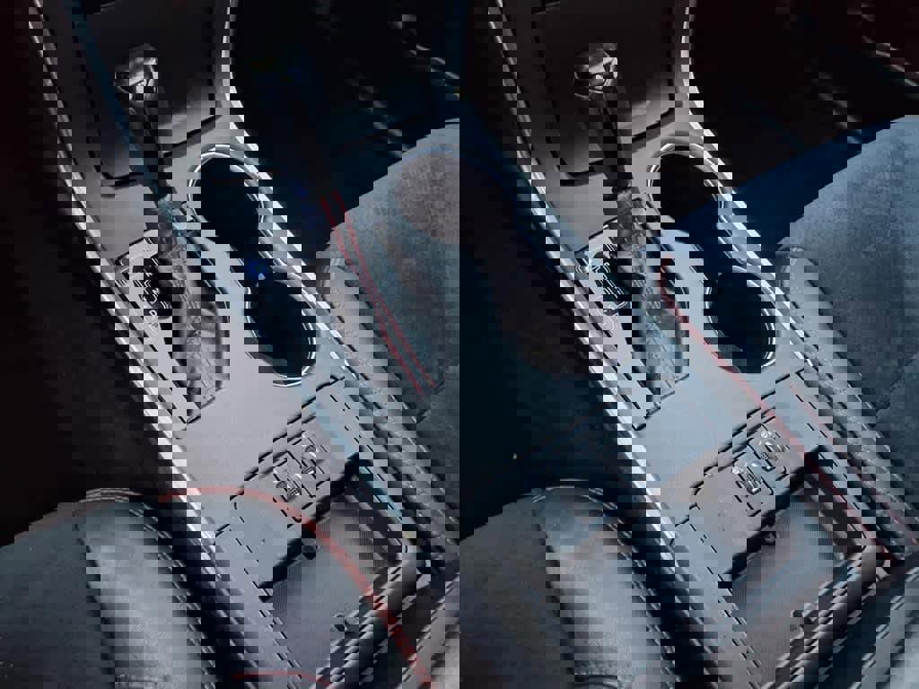 Used 2017 Toyota Camry LE image 22