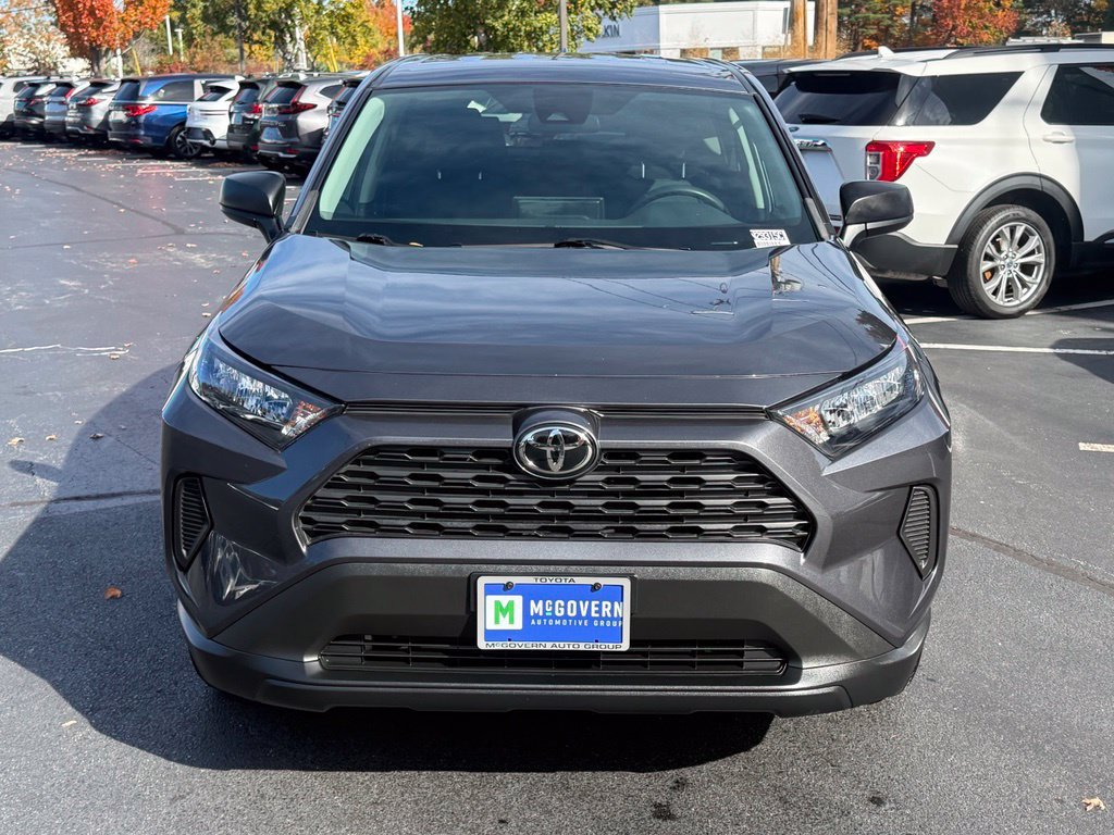 Used 2022 Toyota RAV4 LE AWD/4WD image 12