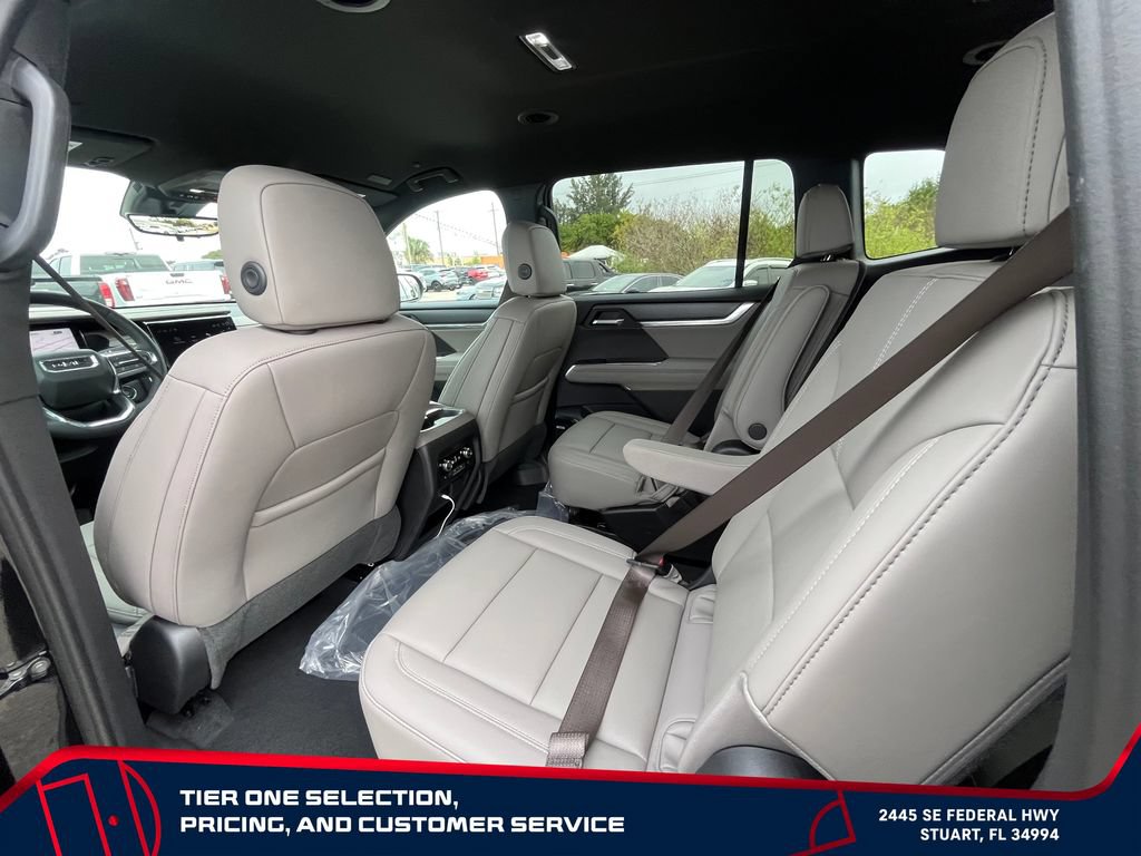 New 2026 GMC Acadia Elevation w/ Black Edition FWD image 13