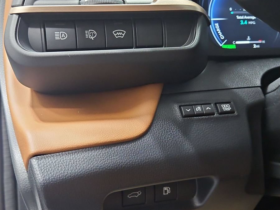 New 2026 Toyota Crown Signia AWD/4WD image 14