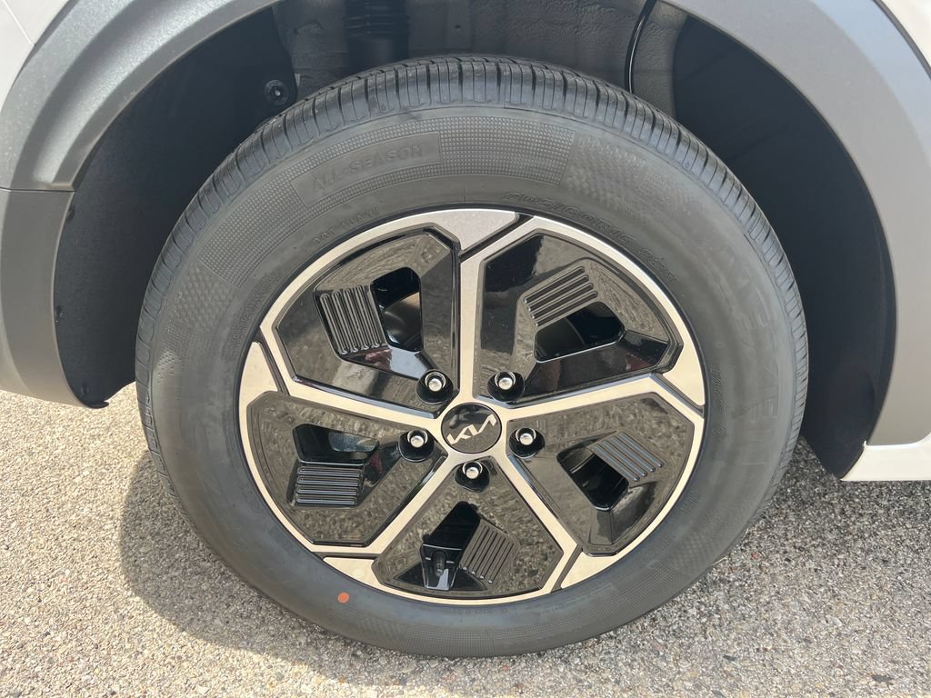 New 2026 Kia Niro EX w/ EX Premium Package FWD image 12