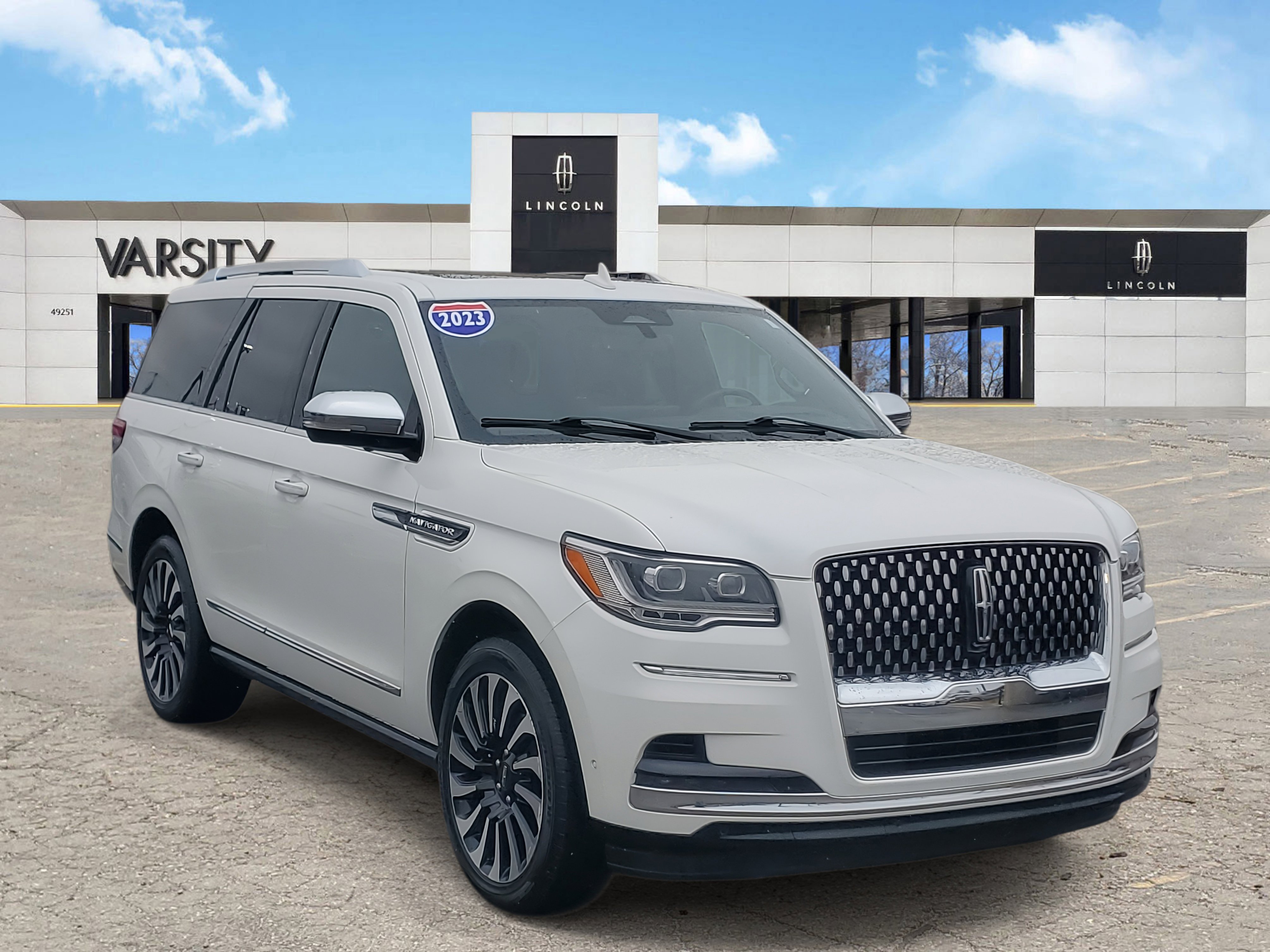 Certified 2023 Lincoln Navigator Black Label AWD/4WD image 1