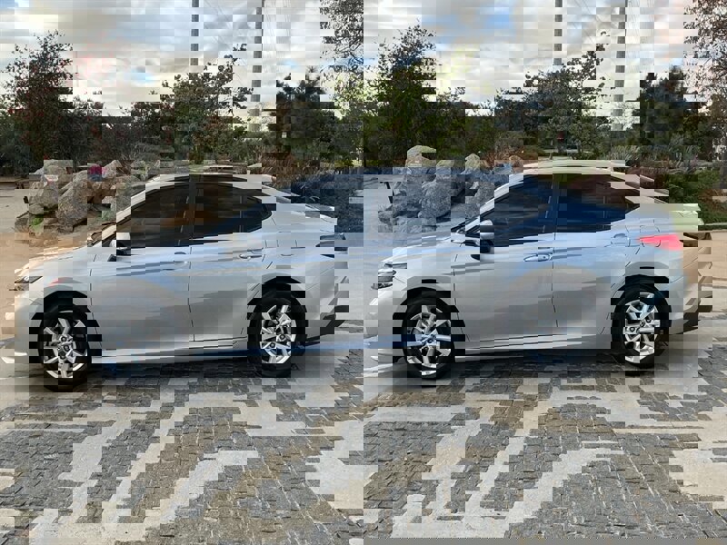 Used 2025 Toyota Camry LE image 5