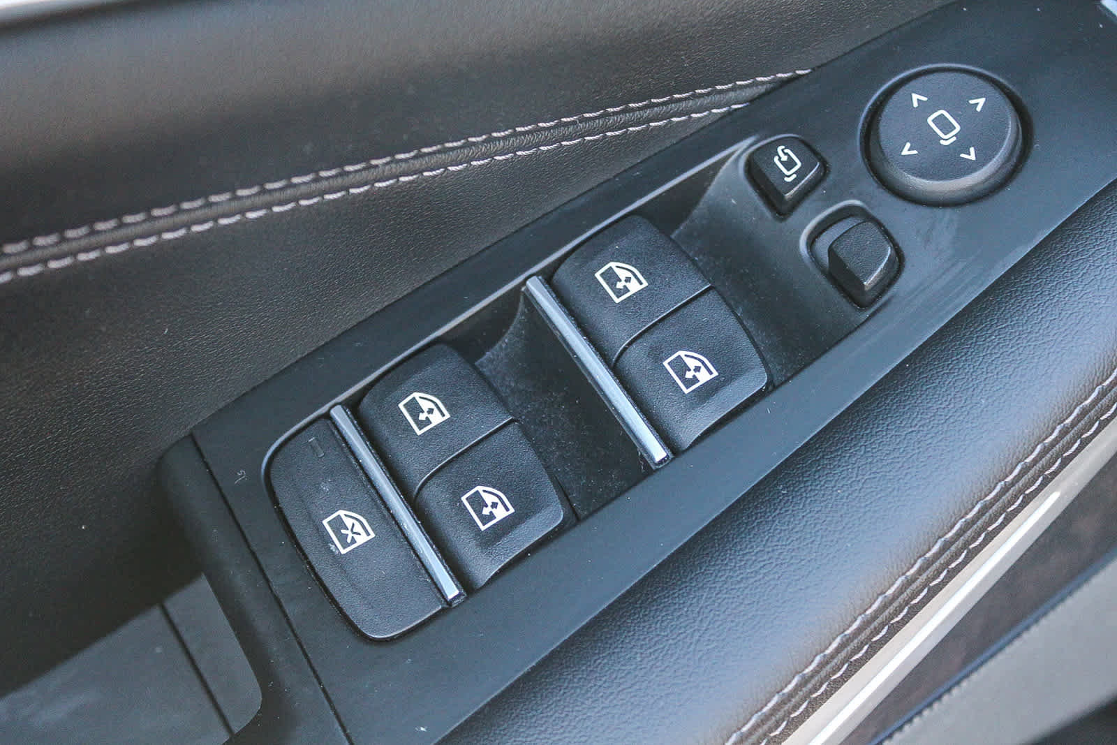 Certified 2023 BMW X5 sDrive40i w/ Premium Package image 20