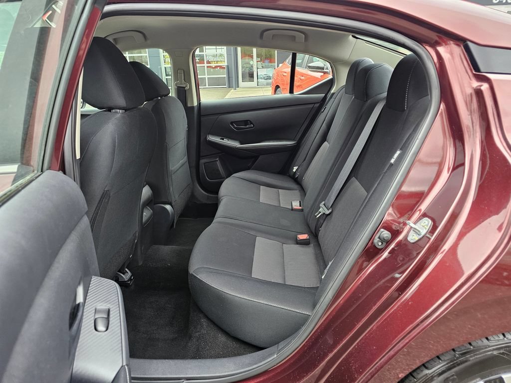 Used 2024 Nissan Sentra SV FWD image 13
