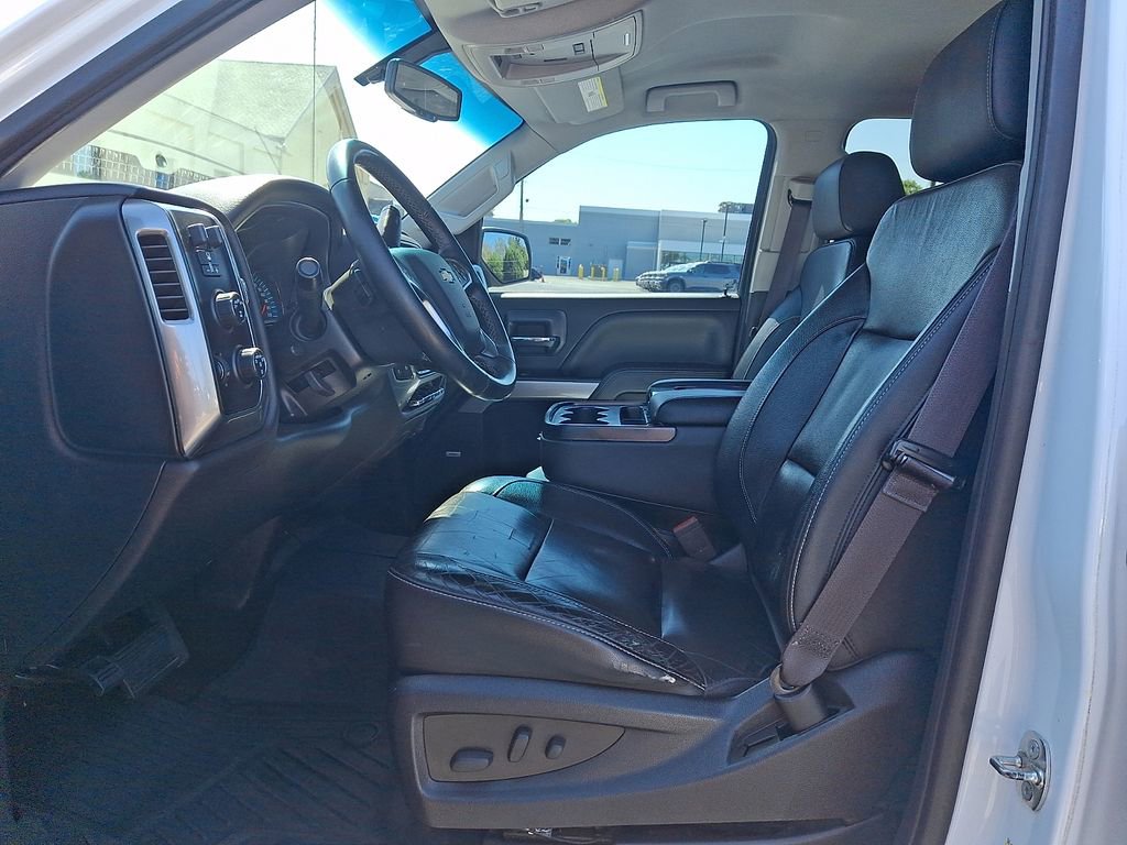 Used 2017 Chevrolet Silverado 1500 LT w/ All Star Edition AWD/4WD image 13