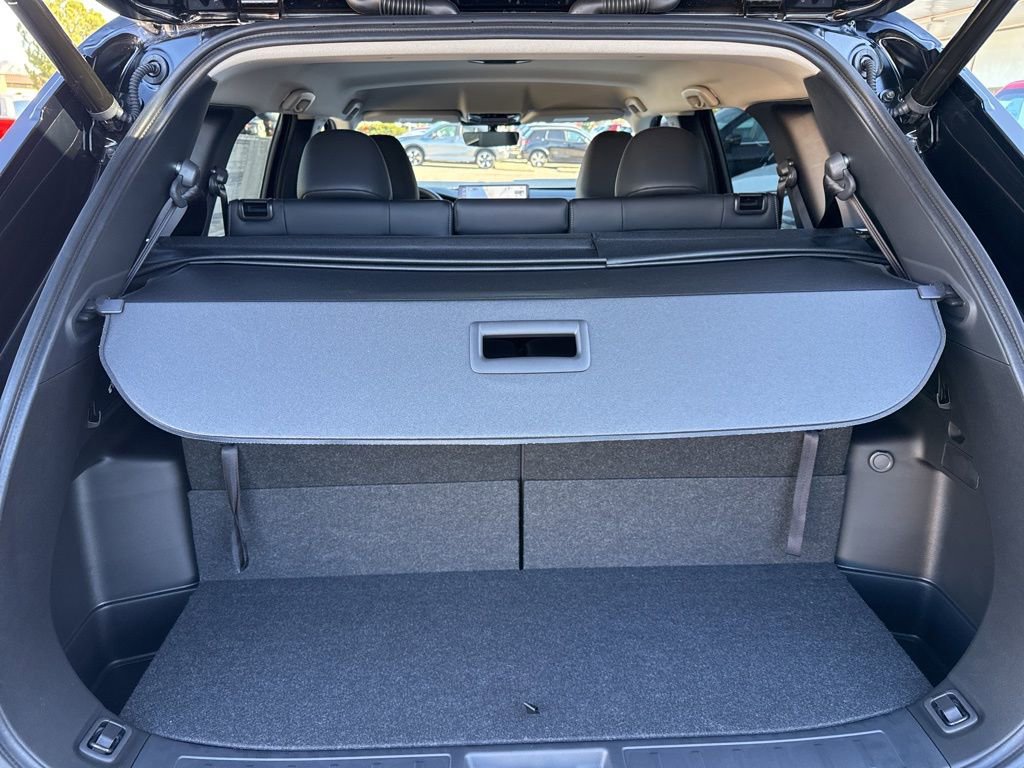 New 2025 Mitsubishi Outlander SE image 28