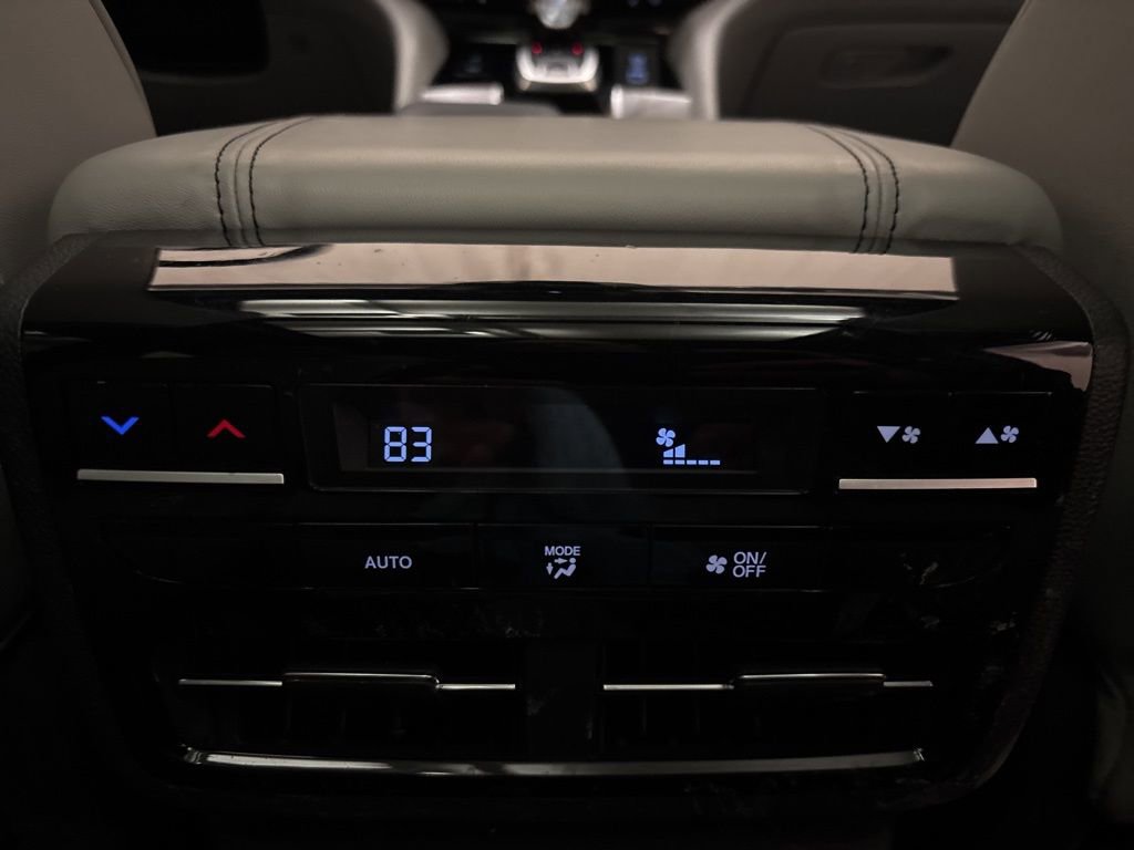 Used 2023 Acura MDX SH-AWD w/ Technology Package image 26