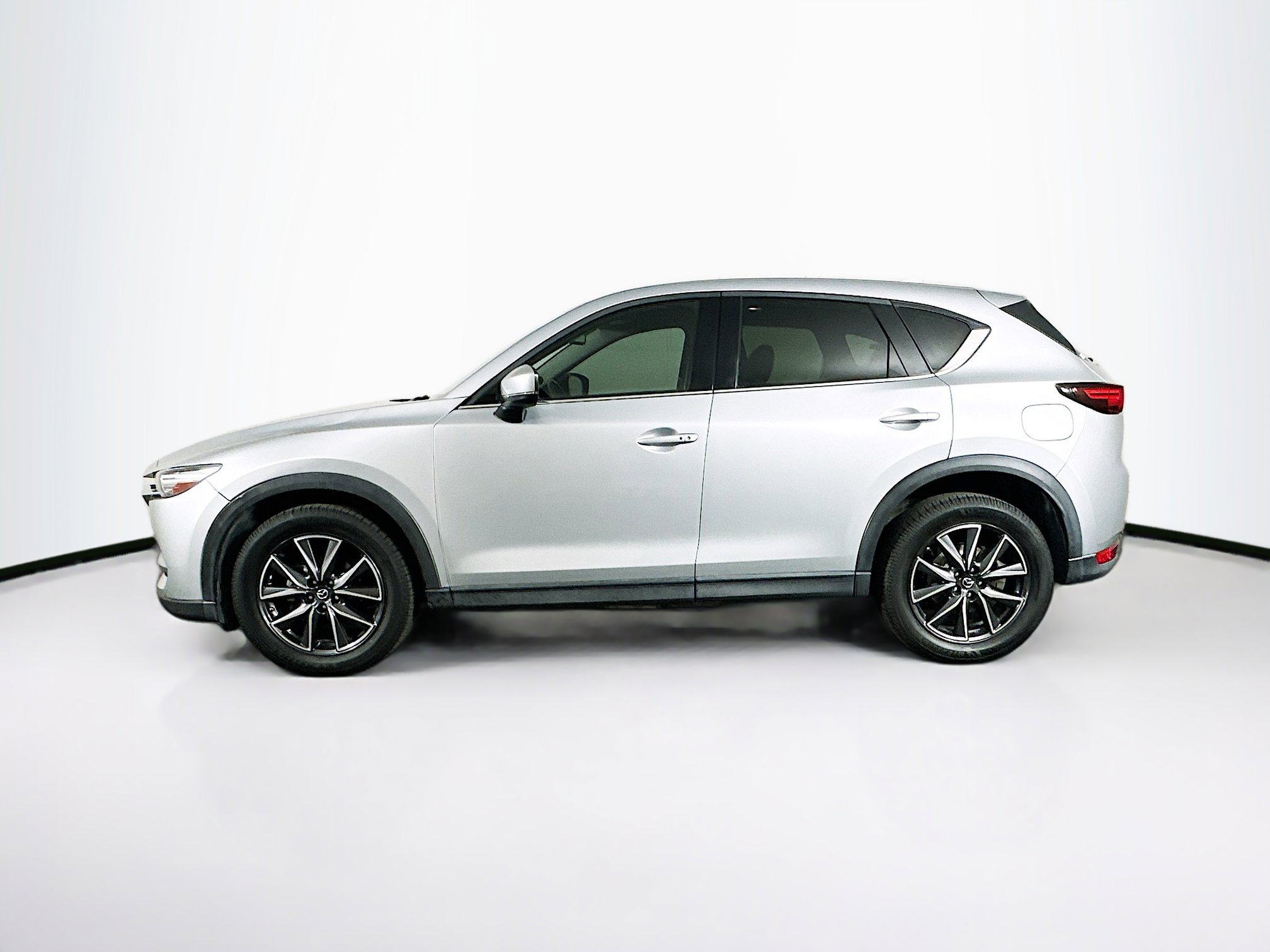 Used 2017 MAZDA CX-5 Grand Touring image 4