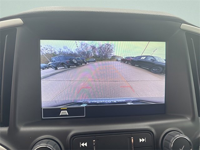 Used 2024 GMC Terrain SLT image 21