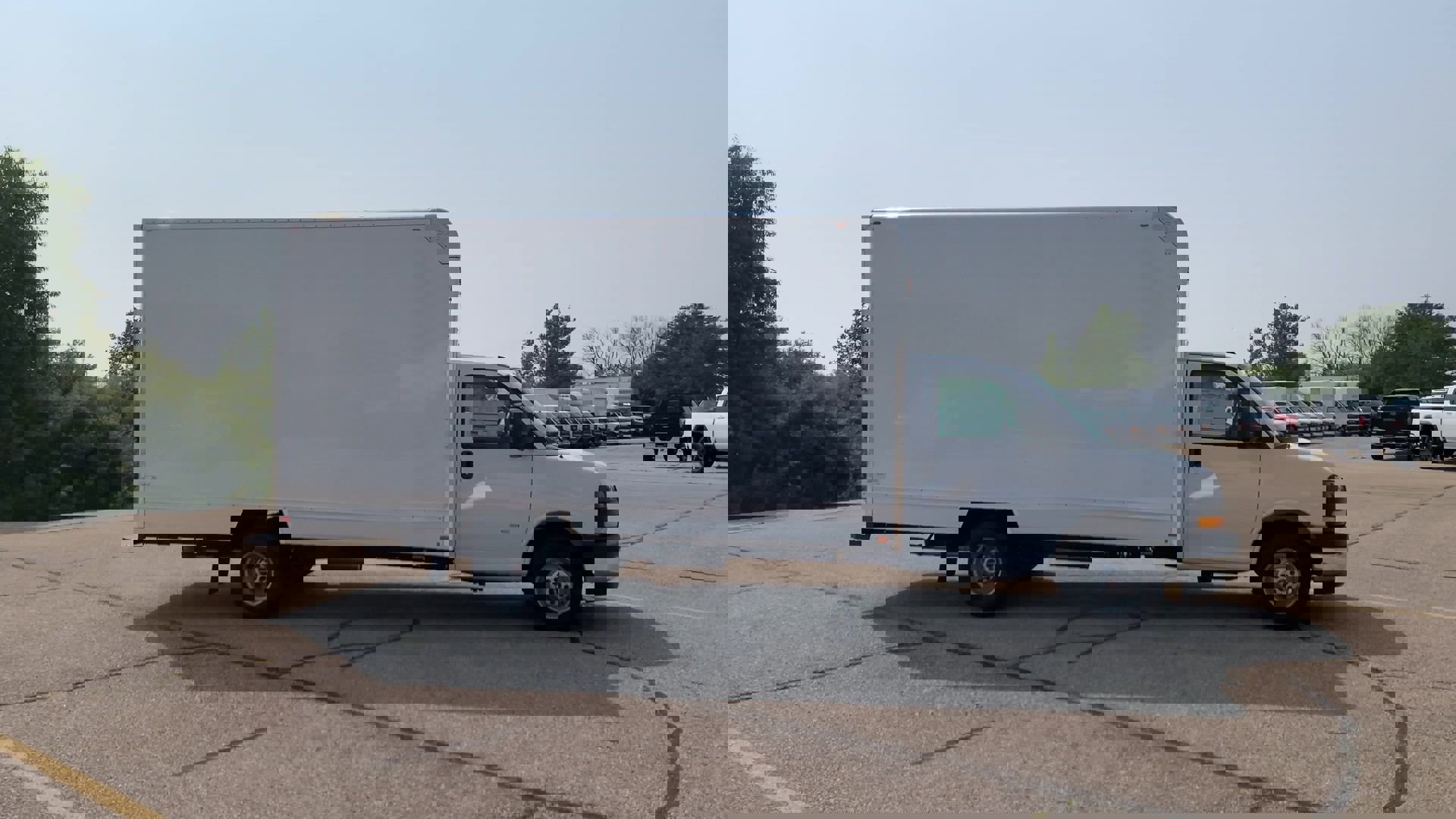 New 2025 GMC Savana 3500 1WT w/ Power Convenience Package image 33