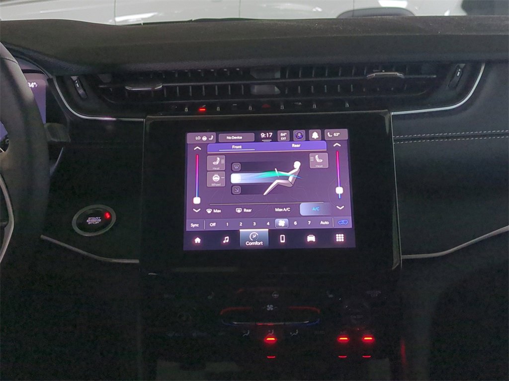 New 2025 Jeep Grand Cherokee L Altitude image 19