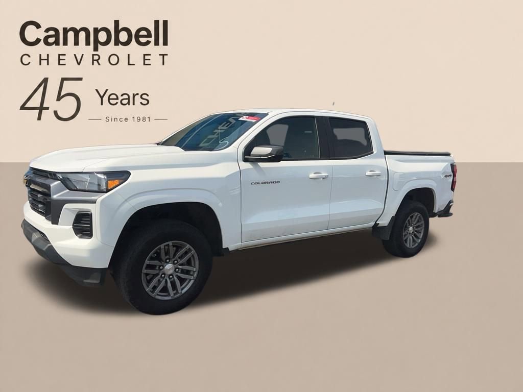 Used 2023 Chevrolet Colorado LT AWD/4WD image 33
