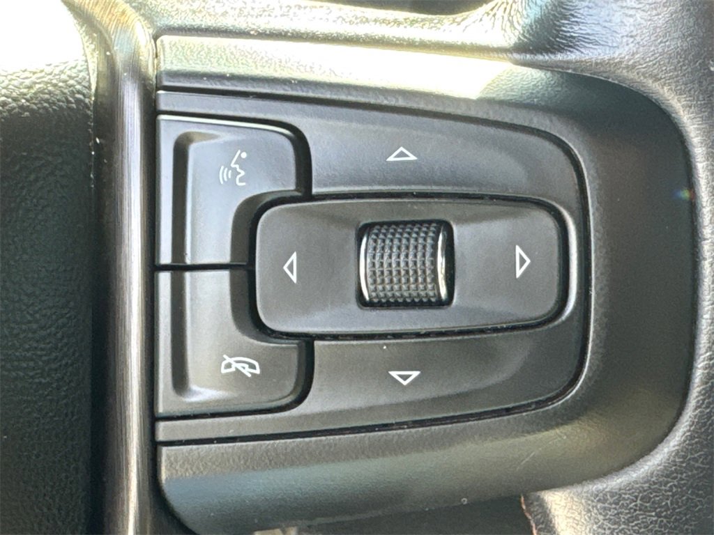 Used 2021 GMC Sierra 1500 AT4 image 25