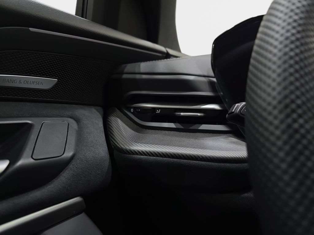 New 2026 Audi SQ5 Premium Plus AWD/4WD image 24