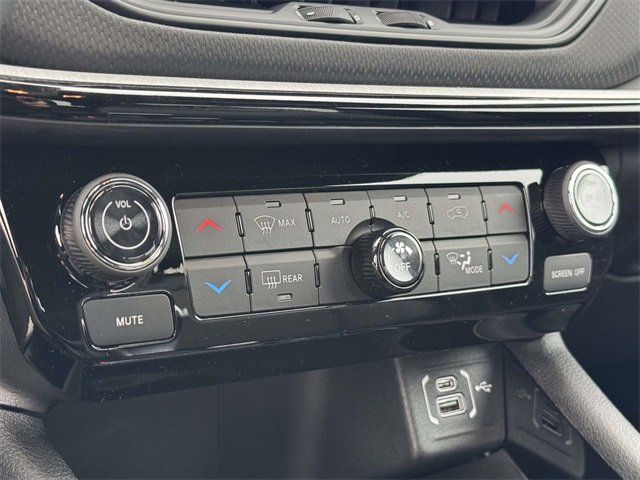 New 2026 Jeep Compass Trailhawk image 5