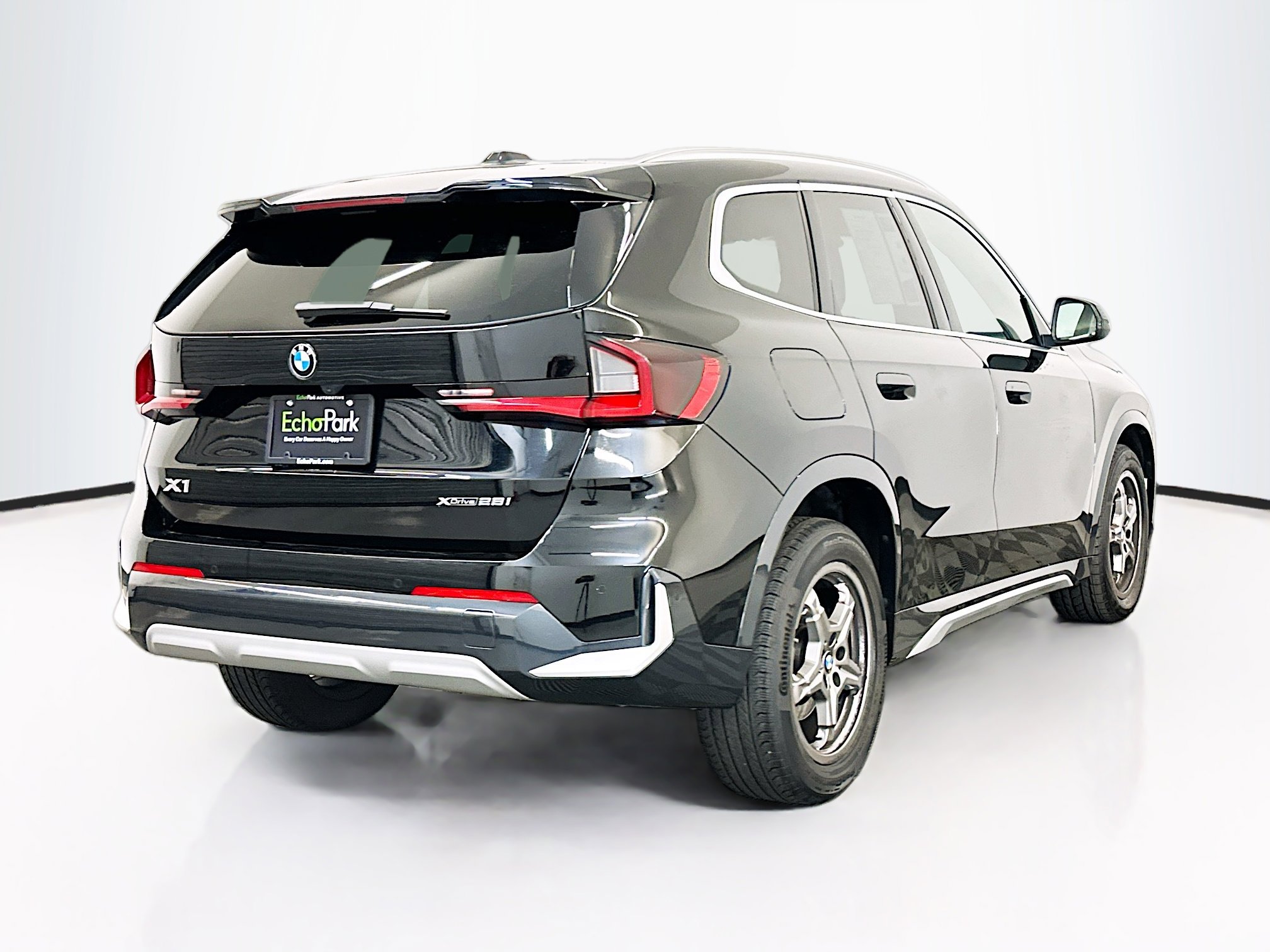 Used 2025 BMW X1 xDrive28i AWD/4WD image 9