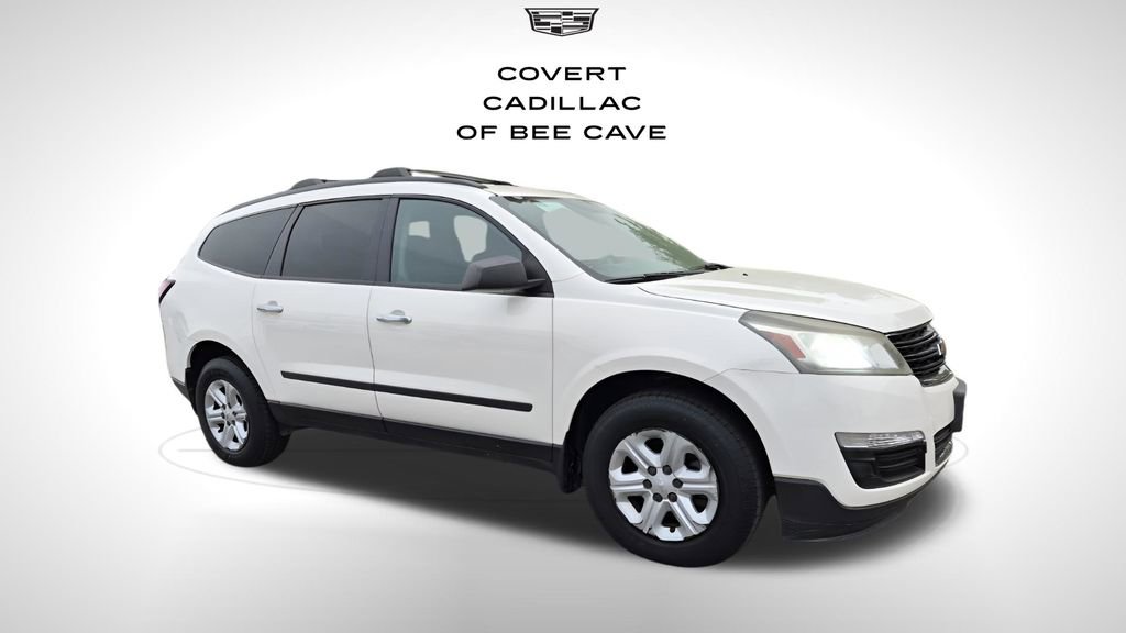 Used 2015 Chevrolet Traverse LS image 1