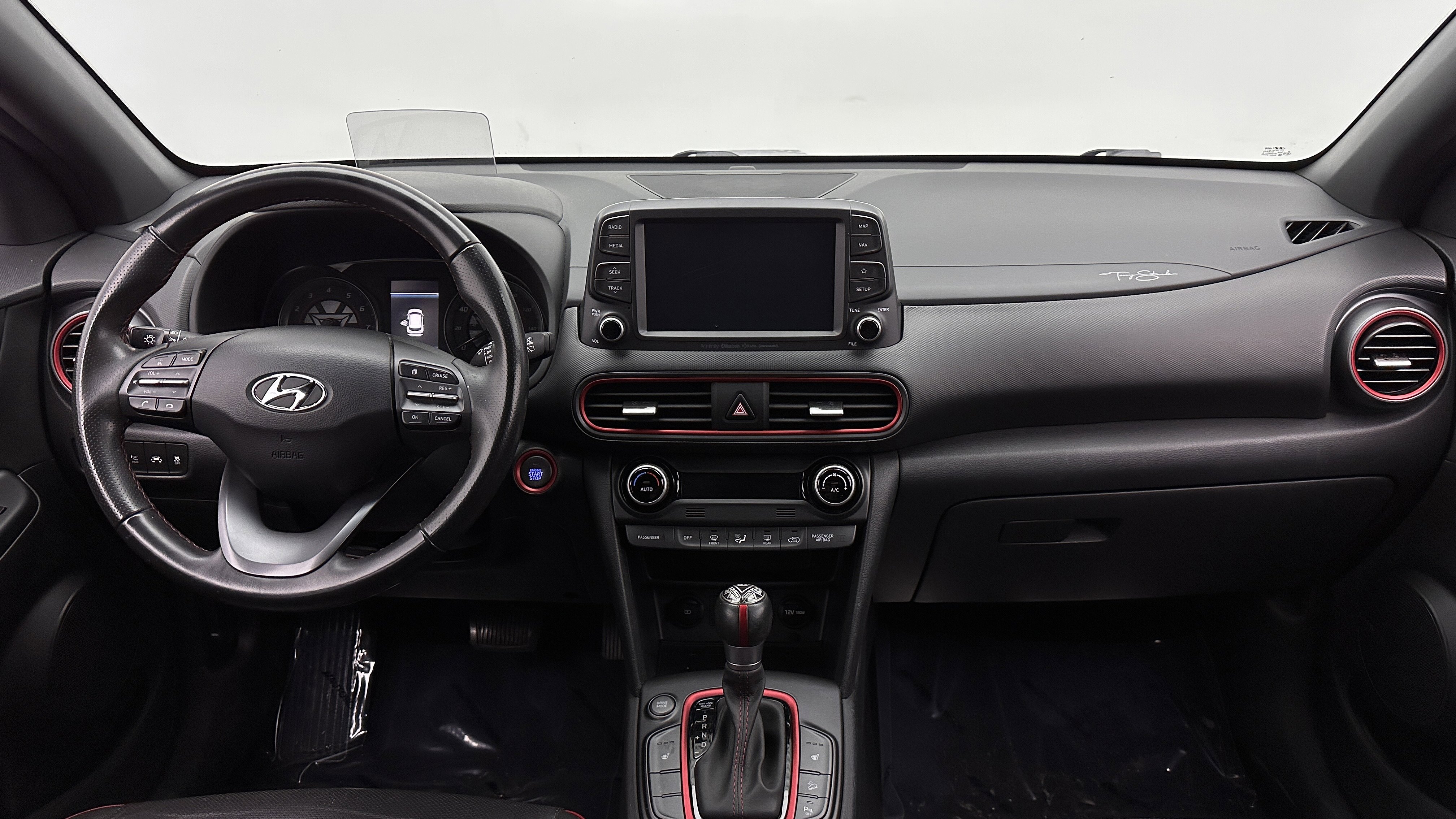 Used 2019 Hyundai Kona Ultimate FWD image 29