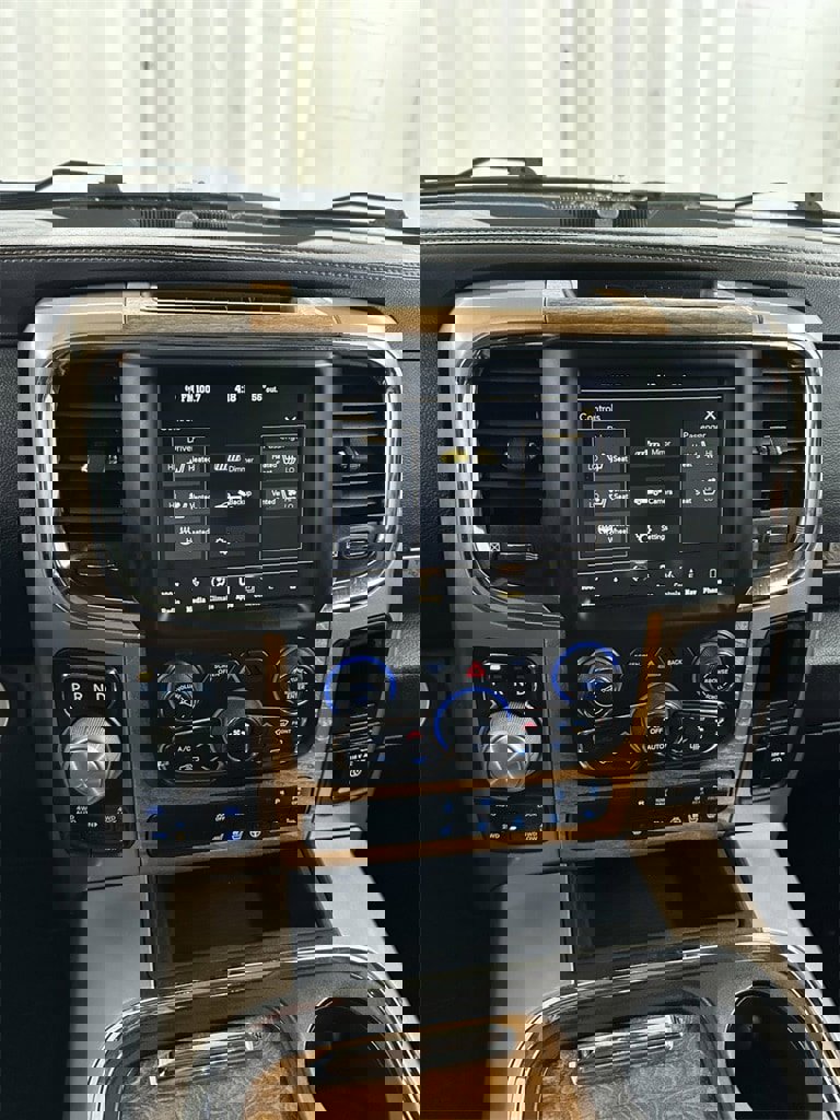 Used 2018 RAM 1500 Laramie Longhorn w/ Convenience Group image 22