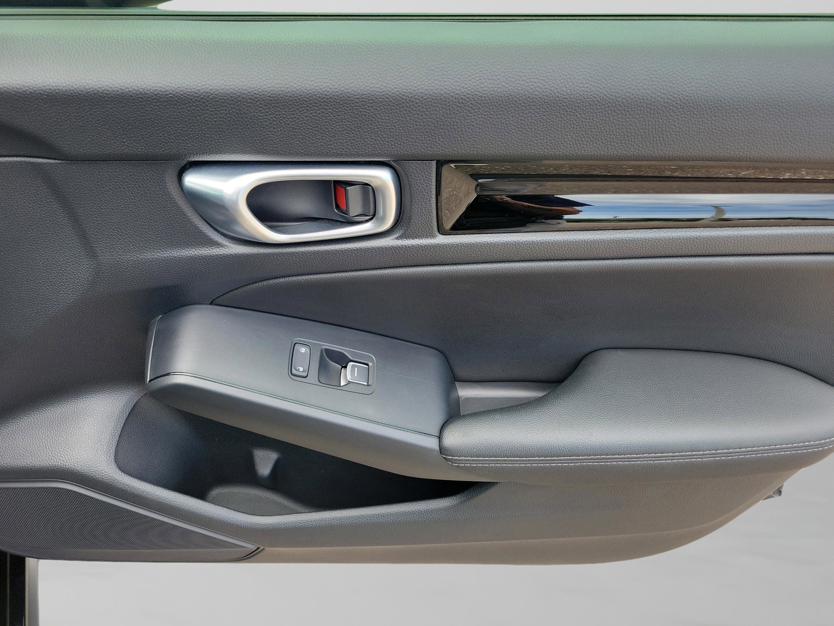 Certified 2024 Honda Civic EX-L image 22