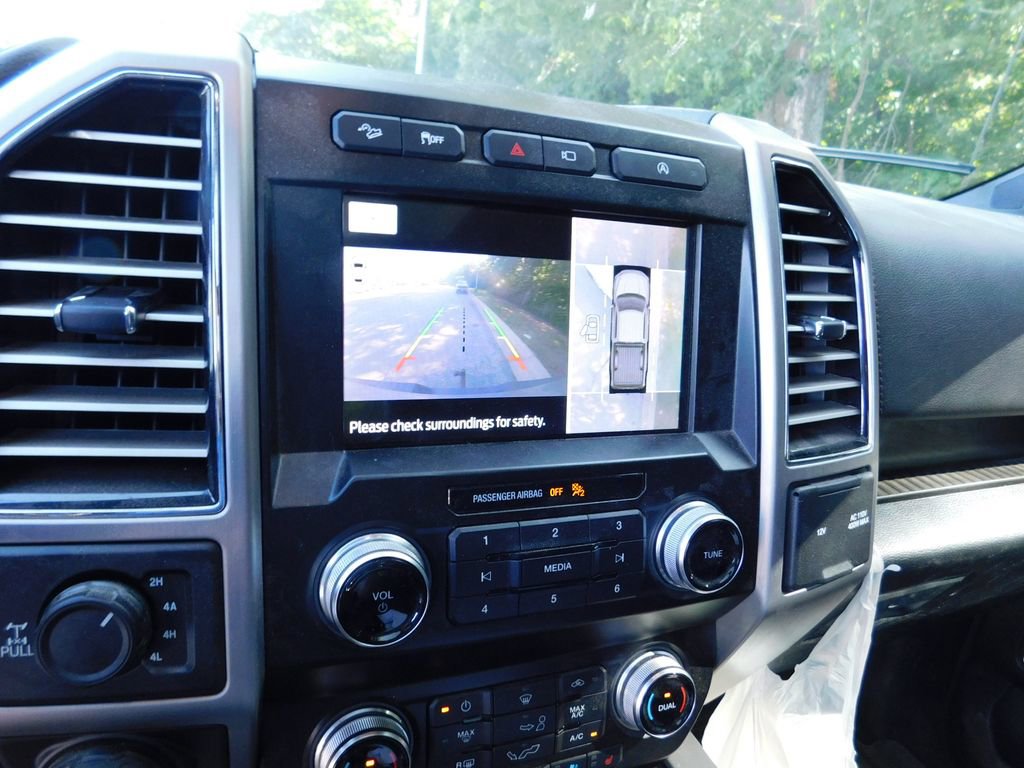 Used 2020 Ford F150 Platinum w/ Equipment Group 701A Luxury AWD/4WD image 7