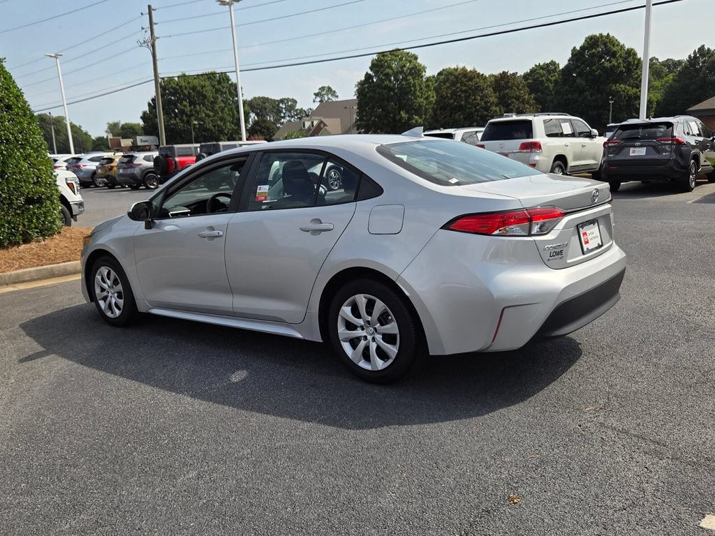 Used 2023 Toyota Corolla LE FWD image 9