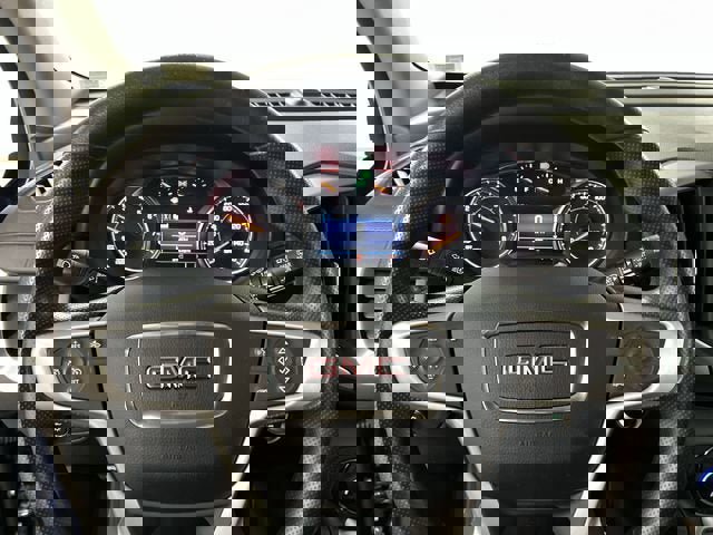 Certified 2023 GMC Terrain SLE w/ Driver Convenience Package image 11